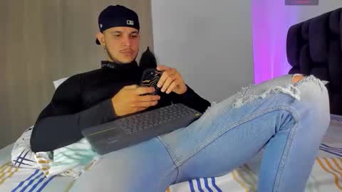 A online show from 12-20-25, 11:34