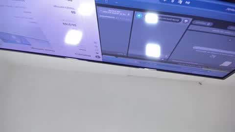 Snapshot of austinreeds chatting on 09-22-25, 11:56 austinreeds online show from 09-22-25, 11:56