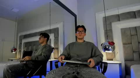 Snapshot of austinreeds chatting on 03-01-26, 11:45 austinreeds online show from 03-01-26, 11:45