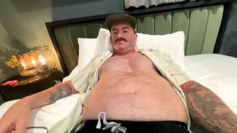 Snapshot of austintoner85 chatting on 10-14-25, 08:48 austintoner85 online show from 10-14-25, 08:48