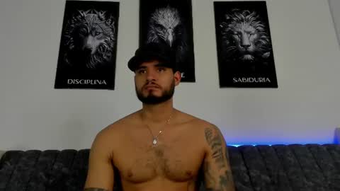 Snapshot of austintorres_ chatting on 06-30-26, 01:28 AustinTorres online show from 06-30-26, 01:28