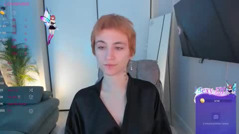 Snapshot of autumnwhisper_ chatting on 02-10-26, 09:19 Alice online show from 02-10-26, 09:19