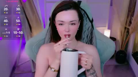 Snapshot of ava_blushy chatting on 07-24-26, 02:37 Ava online show from 07-24-26, 02:37