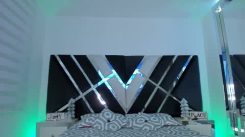 Snapshot of ava_fontana2 chatting on 12-07-24, 06:32 Ava Fontana online show from 12-07-24, 06:32