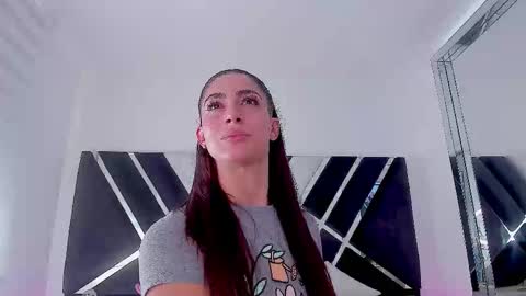 Snapshot of ava_fontana2 chatting on 10-25-25, 07:19 Ava Fontana online show from 10-25-25, 07:19