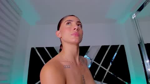 Ava Fontana online show from 06-09-26, 11:49