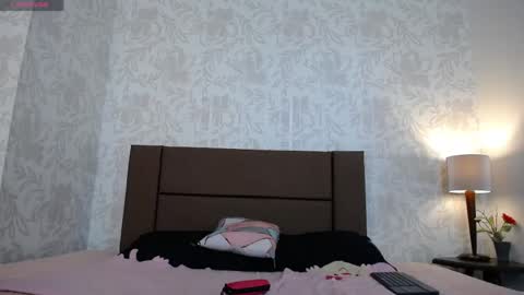 Ava  online show from 05-26-26, 06:59