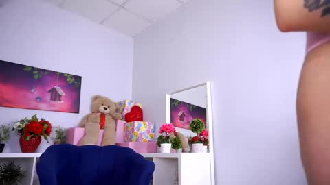 Ava online show from 01-17-26, 07:39