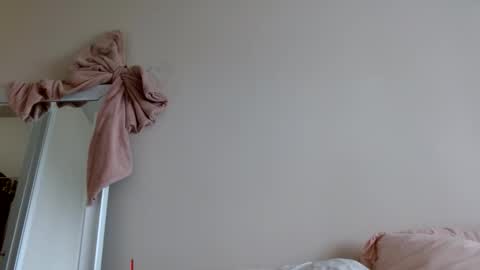 Ava Ashley online show from 04-19-26, 07:16