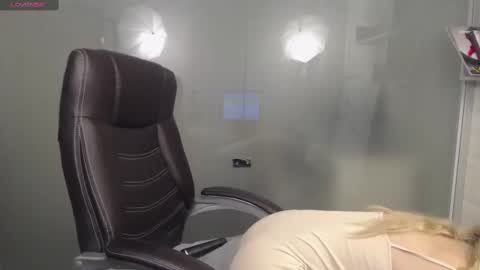    online show from 03-08-25, 04:23