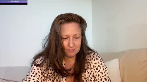 Ava . Support my channel by using my affiliate link to make your account  Thanks  online show from 03-19-26, 04:00