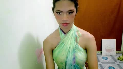 avacadaxcx online show from 10-21-25, 10:38