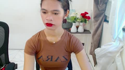 avacadaxcx online show from 04-11-26, 12:04