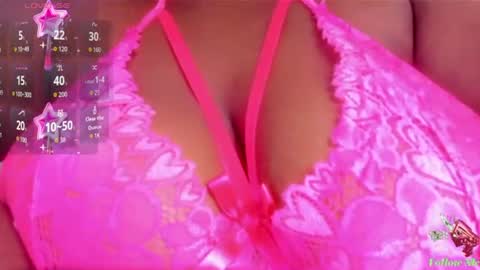 Snapshot of avajamess_ chatting on 06-19-26, 02:32 EVA online show from 06-19-26, 02:32