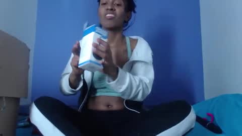 avalericherrycm101 online show from 09-17-25, 03:52