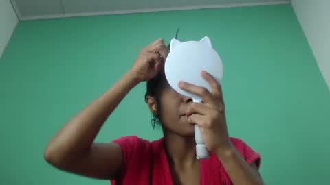 avalericherrycm101 online show from 11-18-25, 02:28