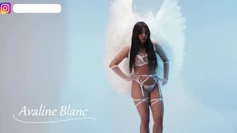 Avaline Help me reach 100 likes TRANSMISSION EVERY DAY FROM 39 PM online show from 12-25-24, 02:14