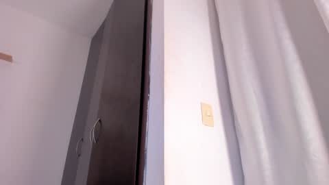 Avaline Help me reach 100 likes TRANSMISSION EVERY DAY FROM 39 PM online show from 02-05-25, 03:23