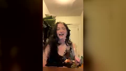 Snapshot of avallanchee chatting on 06-23-26, 04:10 avallanchee online show from 06-23-26, 04:10