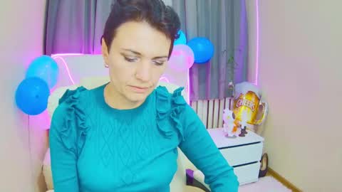 avasaturnian online show from 09-18-25, 12:07