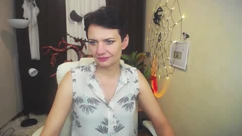 avasaturnian online show from 10-19-25, 10:27