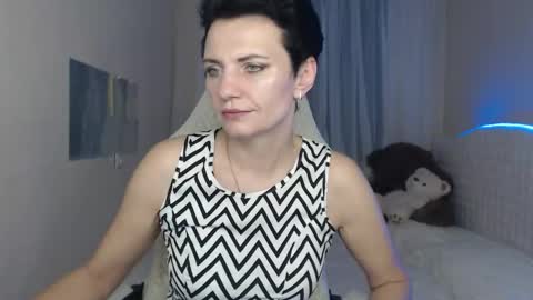 avasaturnian online show from 11-22-25, 02:16