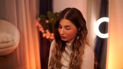 Snapshot of avashay chatting on 01-28-25, 09:19 Carina online show from 01-28-25, 09:19