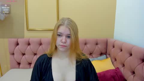 Ava online show from 07-04-26, 01:12