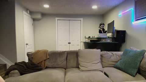 averageandsum online show from 10-01-25, 03:23