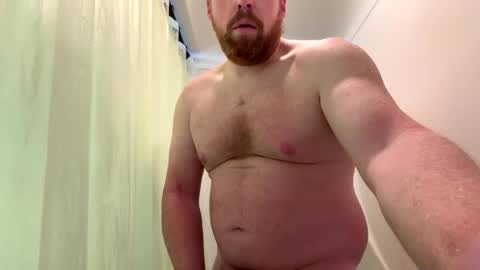 Snapshot of averagedan90 chatting on 03-08-26, 12:31 Dan online show from 03-08-26, 12:31