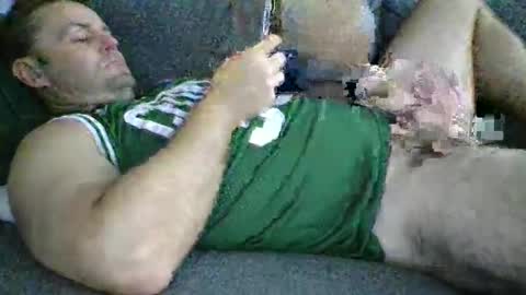 Snapshot of averagejoe2025 chatting on 05-18-26, 01:24 averagejoe2025 online show from 05-18-26, 01:24