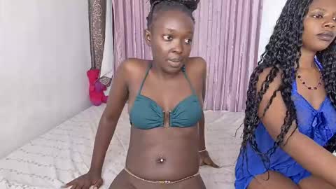 Snapshot of averrine chatting on 05-17-26, 10:44 averrine online show from 05-17-26, 10:44
