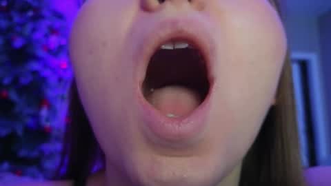 avgustina_love online show from 05-20-26, 09:37