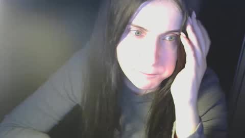 avialenne online show from 04-13-26, 06:35