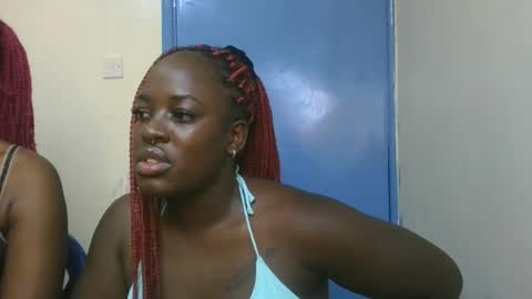 avian_babe1 online show from 06-18-26, 01:39