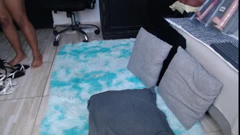 AVIS  online show from 04-20-26, 06:42