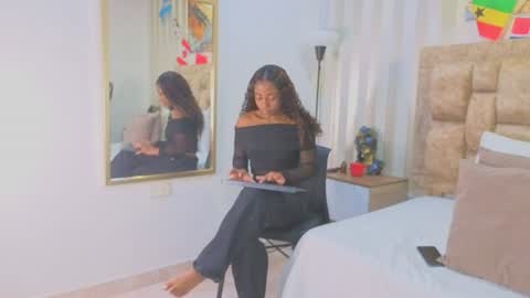 Snapshot of avis_lara chatting on 07-04-26, 06:47 AVIS online show from 07-04-26, 06:47
