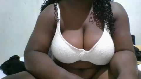 avril254 online show from 01-11-26, 02:11