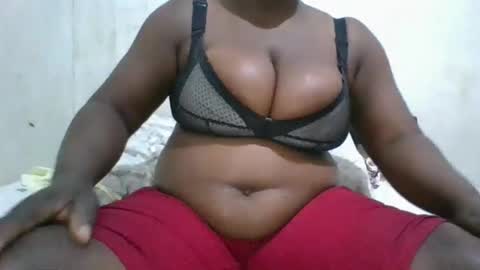 avril254 online show from 02-05-26, 08:08