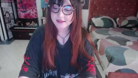 Abril online show from 10-08-25, 01:58