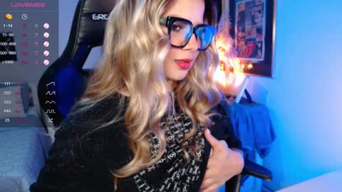 Avrill Morgan online show from 01-09-25, 08:33