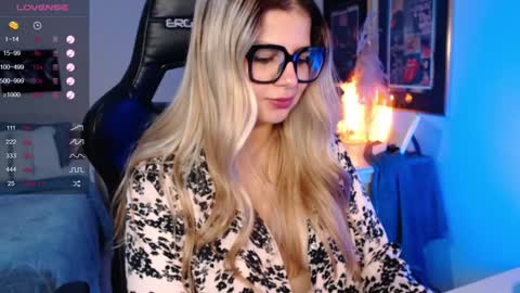 Avrill Morgan online show from 02-06-25, 12:22