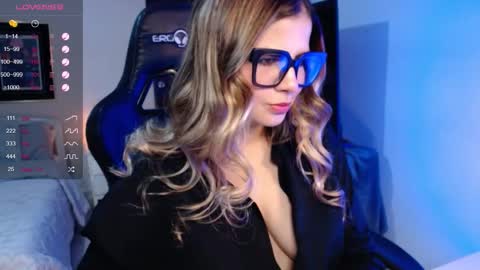 Avrill Morgan online show from 02-07-26, 01:09