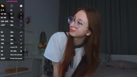 Avril online show from 09-25-25, 10:13