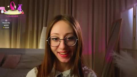 Snapshot of avrillemell chatting on 01-18-26, 09:07 Avril online show from 01-18-26, 09:07