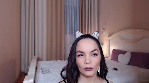 Avrora Inst online show from 11-23-25, 06:52