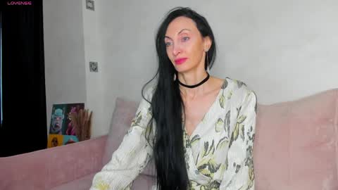 Avrora online show from 04-10-26, 01:22