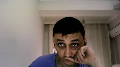 Snapshot of awesenheit chatting on 05-31-26, 09:27 awesenheit online show from 05-31-26, 09:27