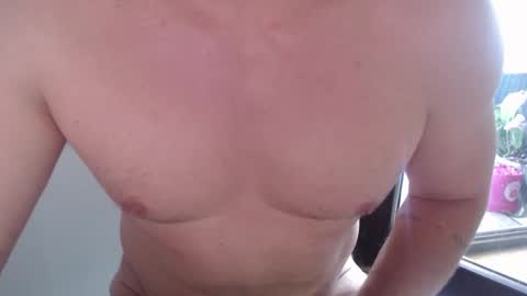 Snapshot of awesome86m chatting on 06-06-26, 11:04 PiPa online show from 06-06-26, 11:04