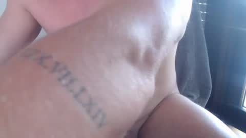 Snapshot of awesome86m chatting on 06-13-26, 02:04 PiPa online show from 06-13-26, 02:04
